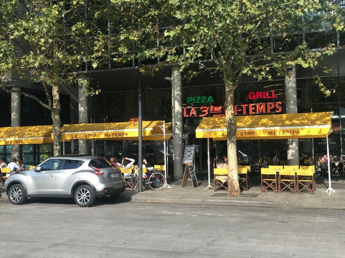 F2 Paris 10Eme Gare Du Nord - Stade De France - Parking Σαιν-Ντενί Εξωτερικό φωτογραφία